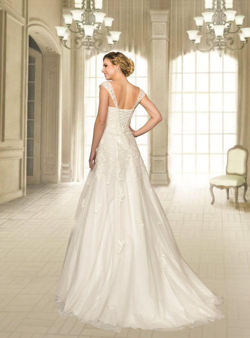 (LIVE 63) OFFWhite Wedding Dress Formal Party Dress for Special Occasions - Elegant Women's Wear - Womenswear